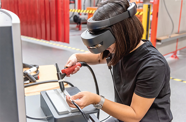 The use of simulators for welder training a field study1